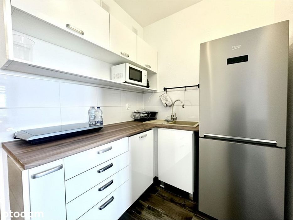 Kawalerka / 30.2 m² / balkon / osiedle Pionierów / - Więcej