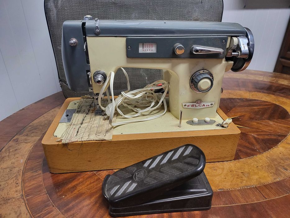 Maszyna do szycia FELCA 26 | Vintage | Solidna Metalowa Konstrukcja