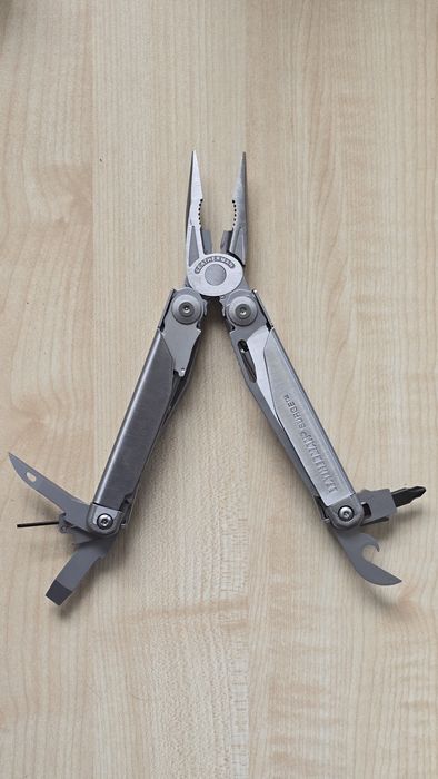 Leatherman Surge 830165
