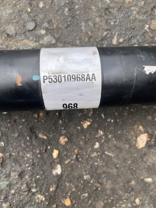 Jeep grand cherokee wk2 srt wal napedowy