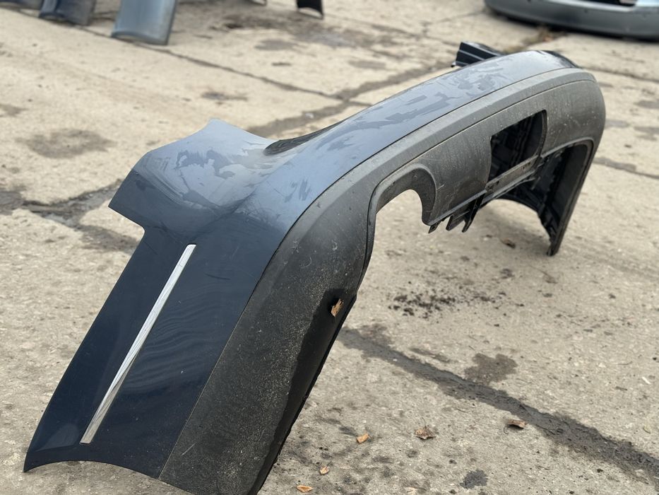 Задній бампер Passat B6 універсал в колір пассат б6