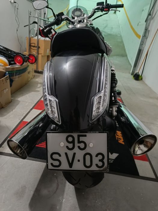 Moti GuzziI Califórnia 1400 CUSTOM