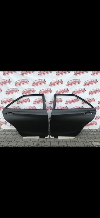 Дверка дверь передняя задняя Toyota Camry 55 USA