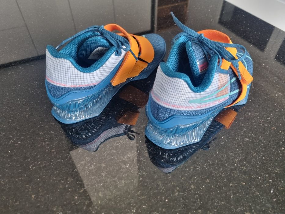 Ténis Nike Romaleos 4