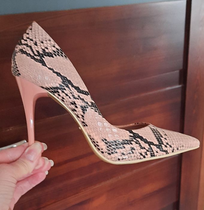 Buty na obcasie deezee