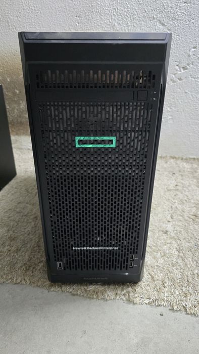 HPE ProLiant MicroServer Gen11 (número de produto P52695-425)