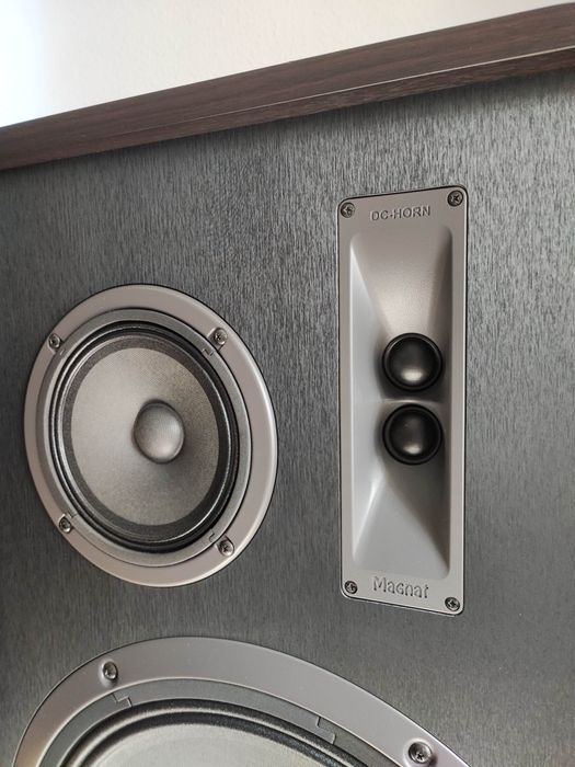 Colunas Magnat Transpuls 1500 - Par