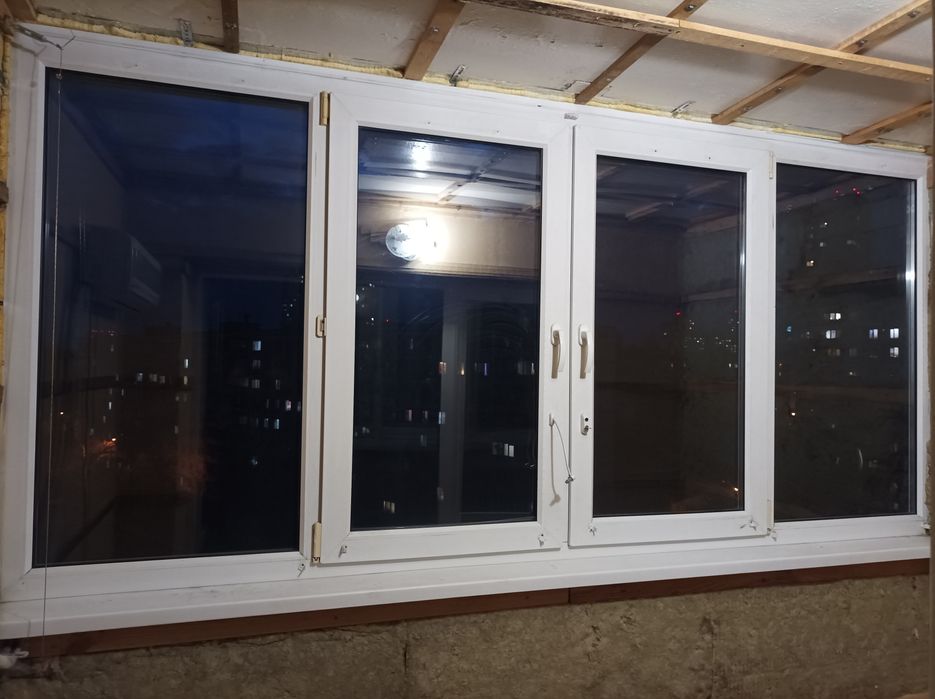 Продаються металопластикові вікна