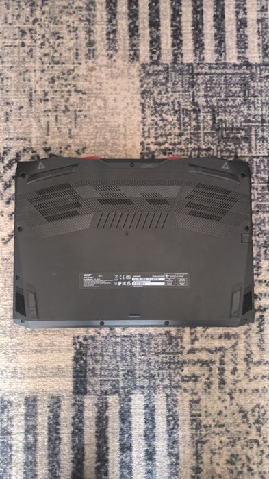 Uszkodzony Acer Nitro 5 bez dysku SSD