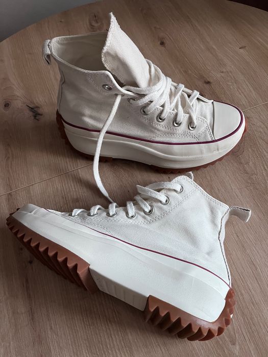 Wysokie trampki Converse na platformie