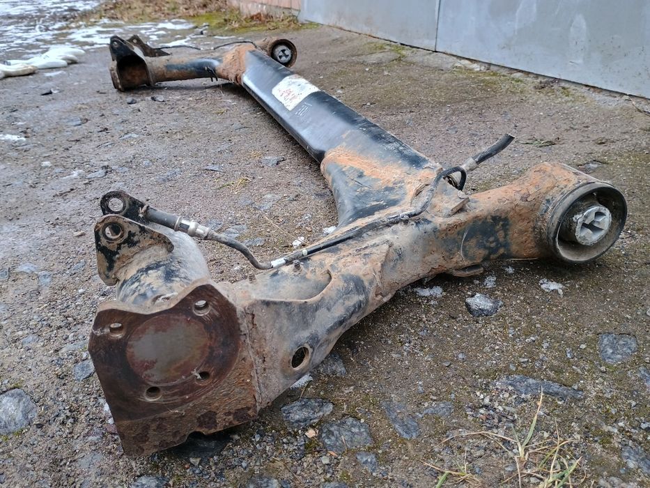 Задня балка Volkswagen Polo 3 Поло оригінальні сайлентблоки