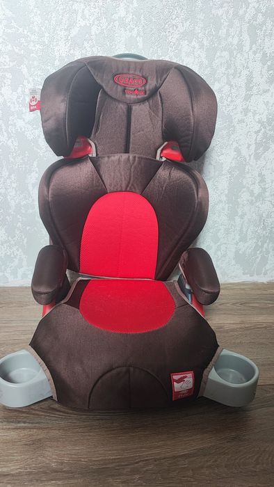 Дитяче авто крісло Graco