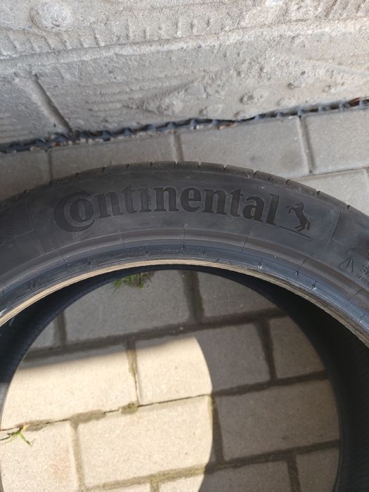Continental 245/40/18