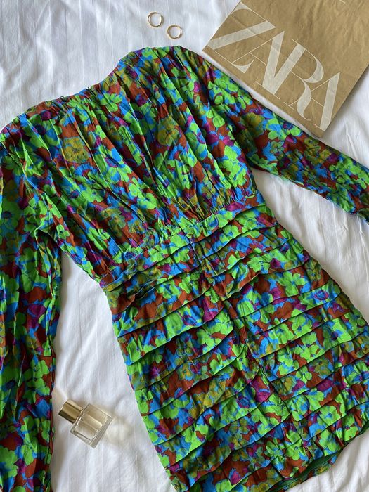 Нова з біркою Сукня Zara зара