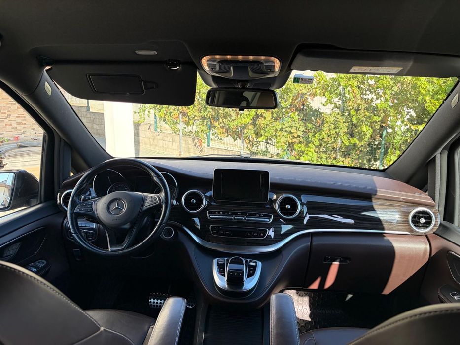Vendo Mercedes V220