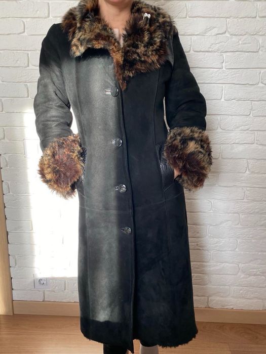 Дубленка натуральная почти новая размер S