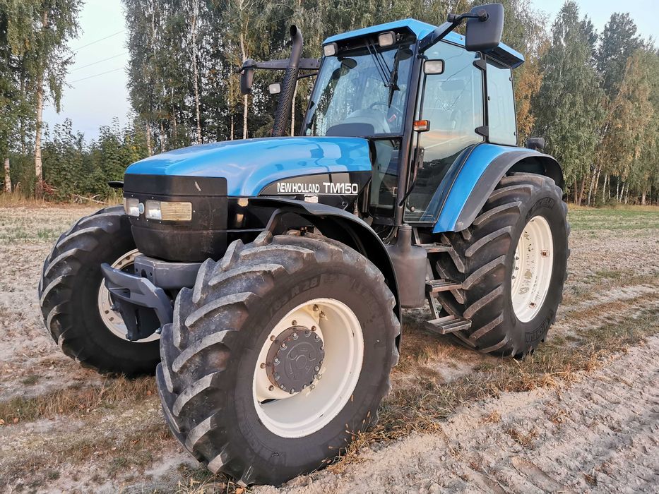 Ciągnik New Holland TM 150 super ster