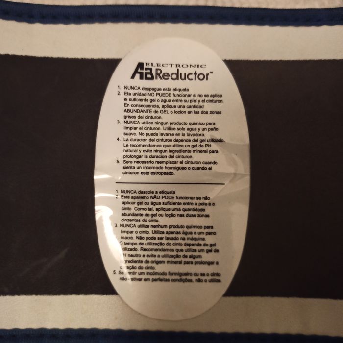 Two Abdominal Exercise Devices64286045603201121