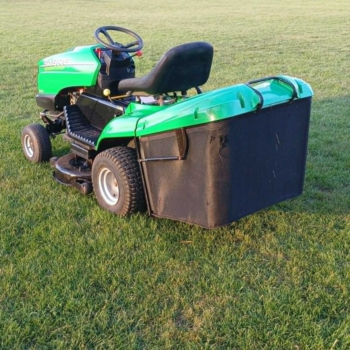 Traktorek kosiarka SABRE John Deere