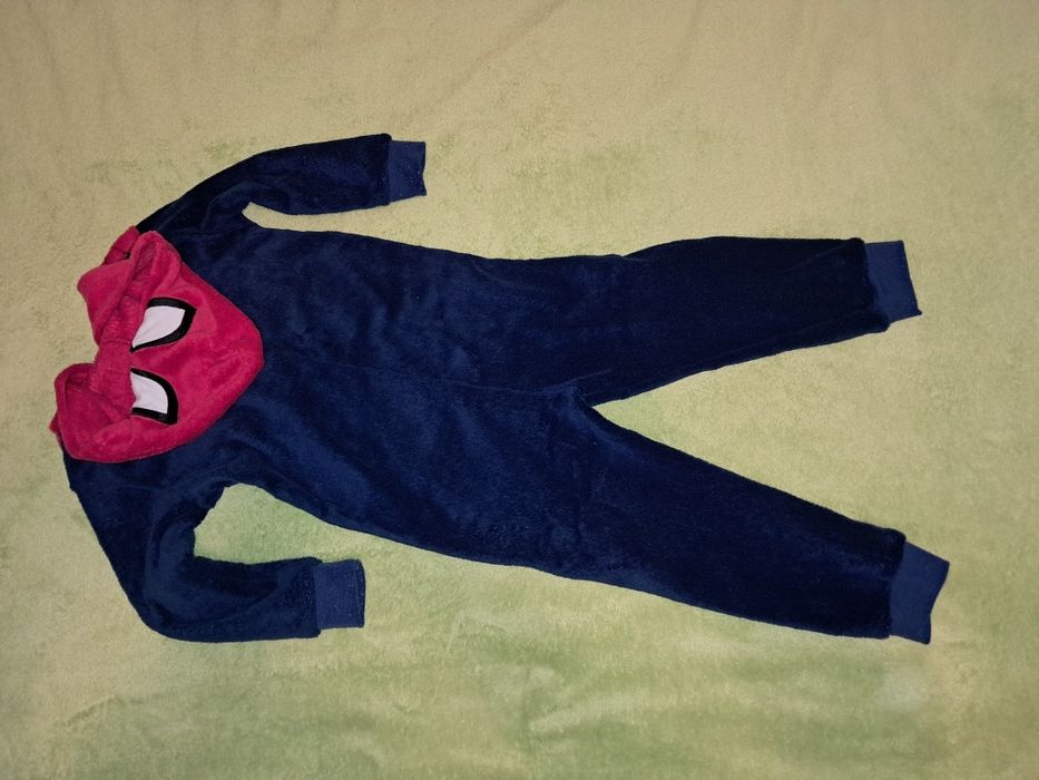 Strój piżama plusz Spiderman 110/116