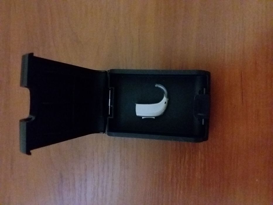 Слуховой аппарат "Oticon/GET ,совершенно новый.Дания.