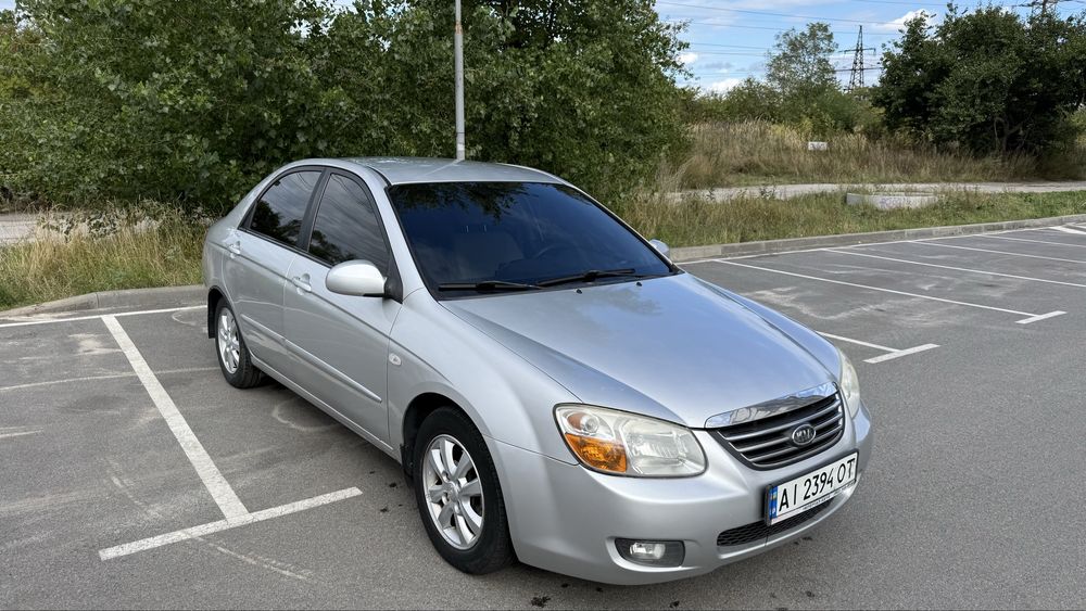Kia cerato 2009 -автомат, газ