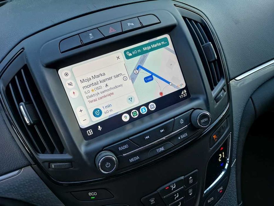 Kamera cofania Opel Insignia Intellilink obraz na fabrycznym ekranie