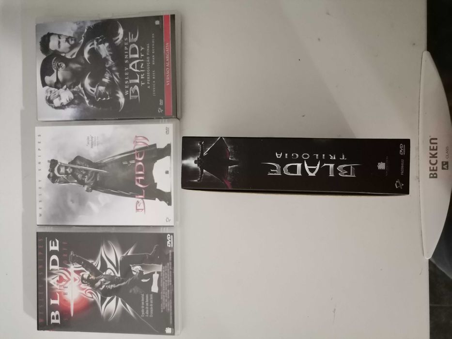 Vendo filmes em DVD 2