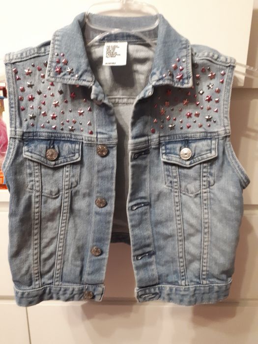 Kamizelka jeansowa niebieska różowe ozdoby 128