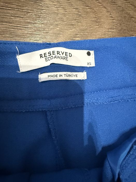 Spodnie damskie materiałowe Reserved xs