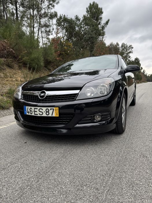 Opel Astra GTC 1.9