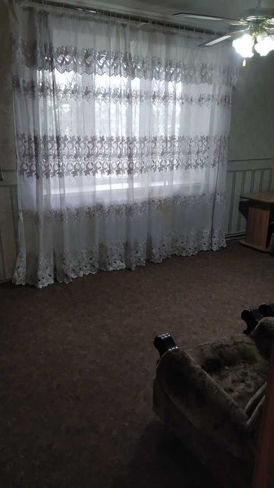 Продається 2кім. квартира з автономним опаленням. р-н ЖД