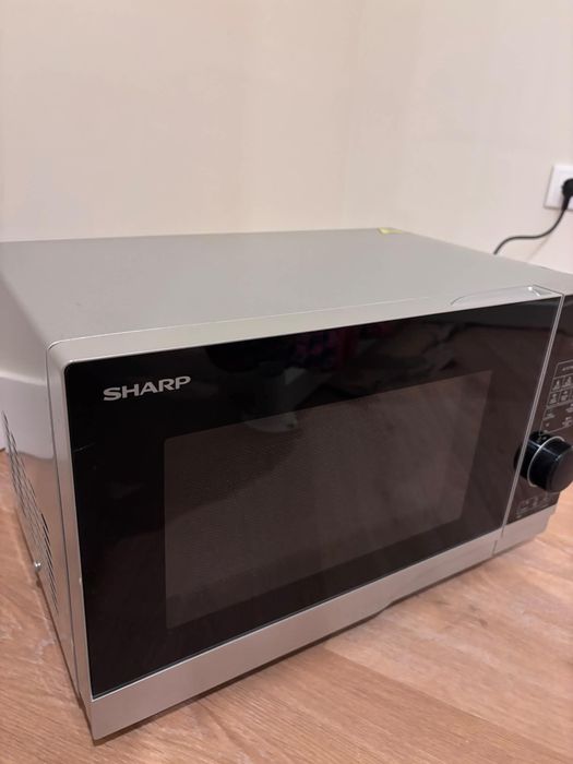Micro ondas Sharp 20 Litros