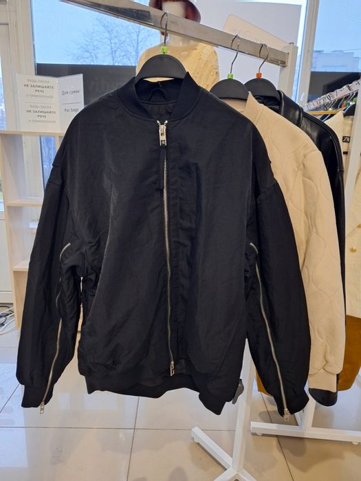 Куртка весна Zara