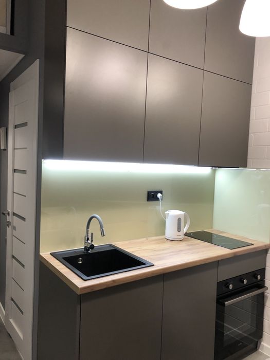 студия на Бочарова ТЦ Атриум