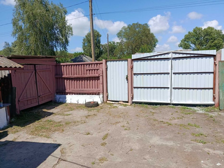 Будинок, дача, хата .