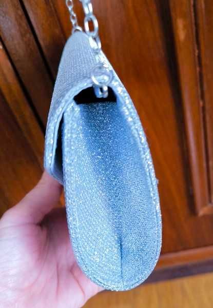 Mala Bolsa para Casamento Festas Noite Prateada Brilhante Mulher Nova