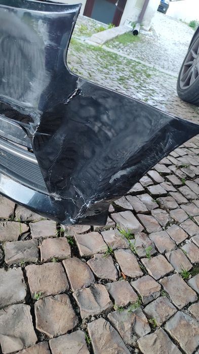 Parachoques A3 8v 2015 danificado