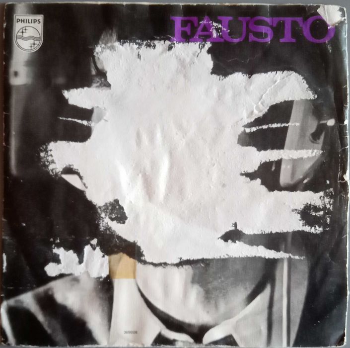 Fausto	- - - - -	África	- - - - -	Single