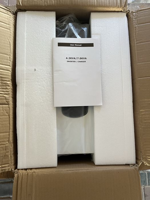 Інвертор гібрідний однофазний на 6200w