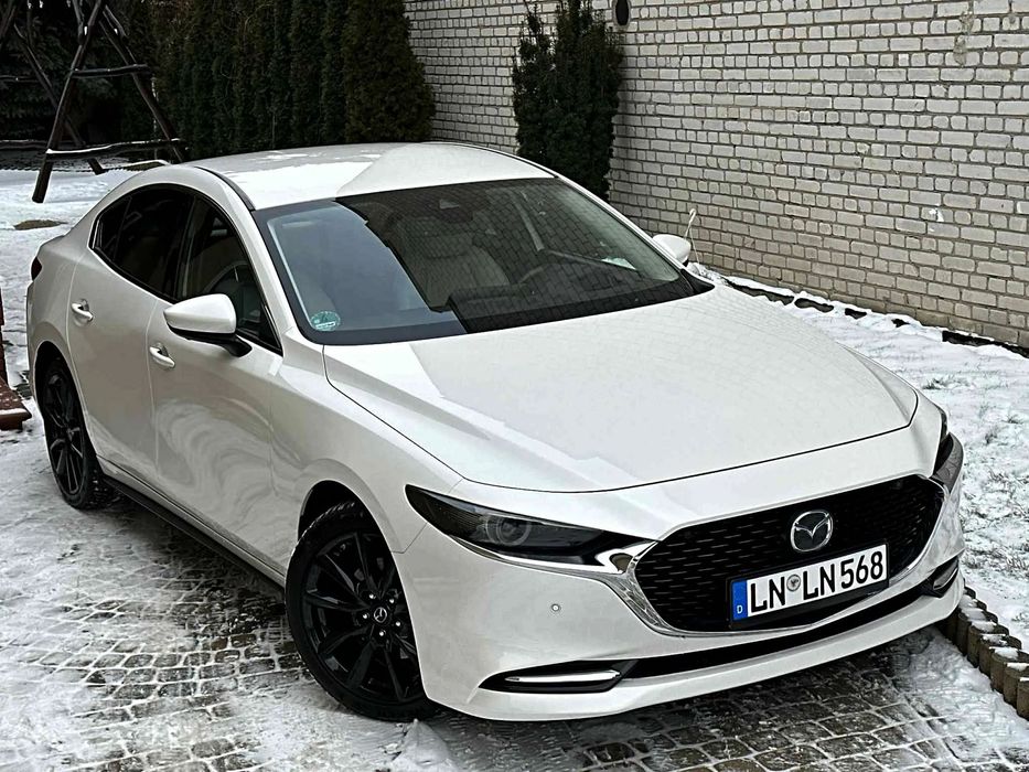 Mazda 3 Hybrid z Niemiec FULL Wersja HOMURA AUTOMAT 100% Oryginał Mega Stan !!
