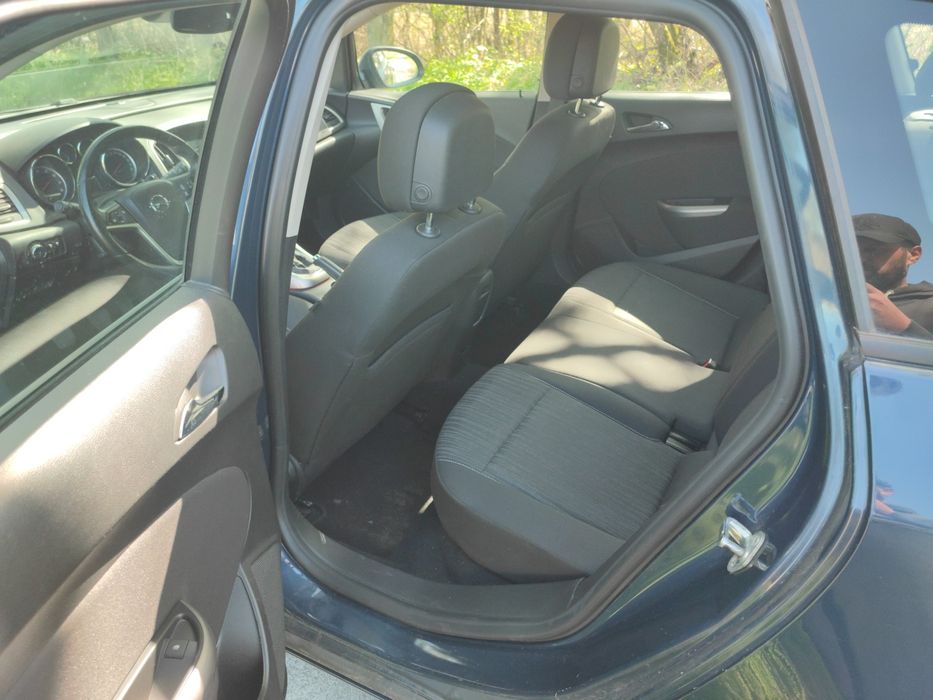 Opel Astra J Sports Tourer Android PDC Tempomat Hak