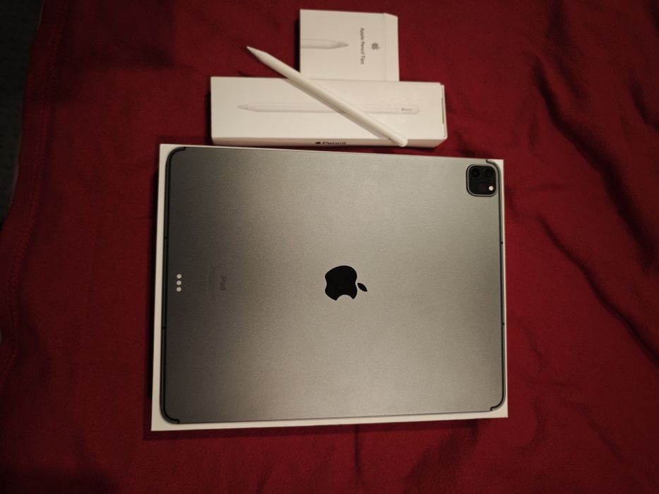 iPad Pro 12.9 M1 128Gb WiFi e 5G + Magic Keyboard + Apple Pencil