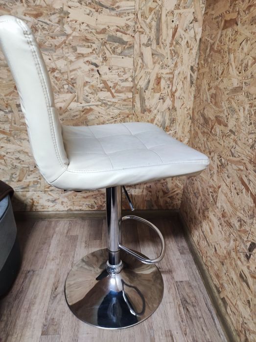 Продам барний стілець
