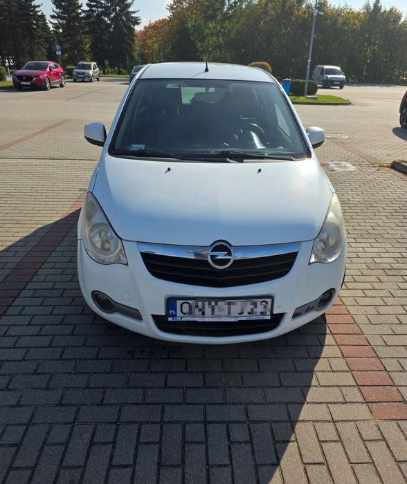 Opel Agila