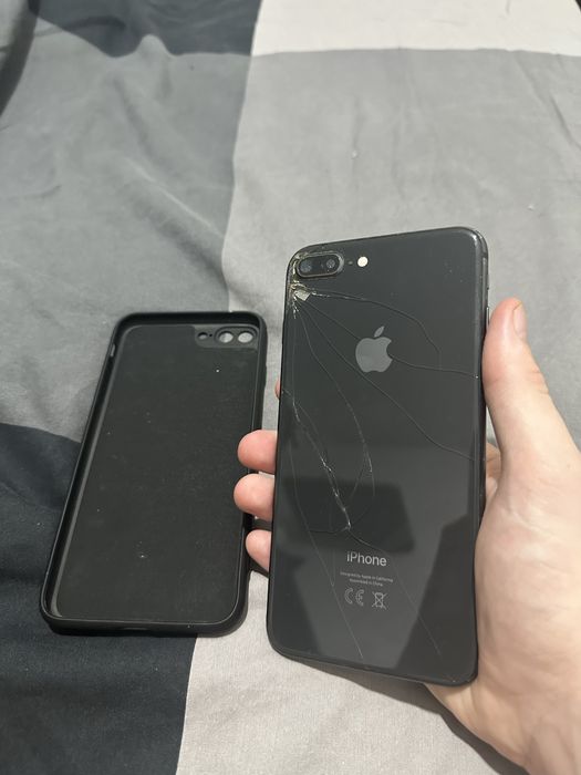 iPhone 8 Plus 64GB Preto a Funcionar perfeitamente