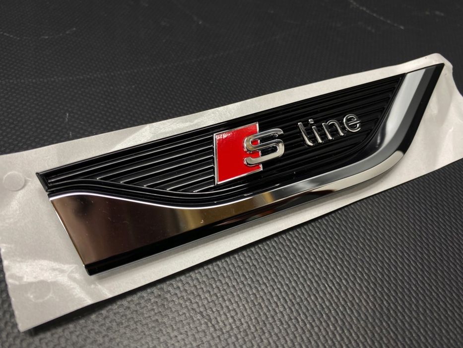 Nowy emblemat boczny Audi A5 S-Line