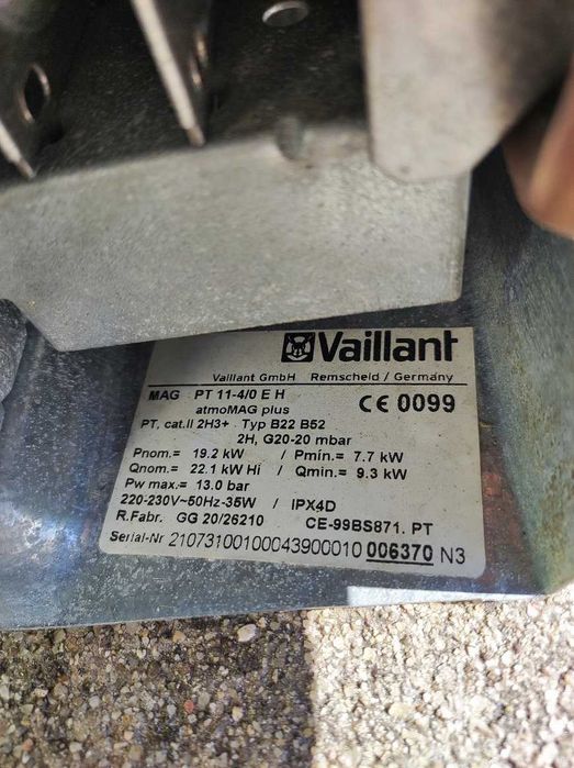 Esquentador ventilado VAILLANT ATMOMAG PLUS (11 litros)