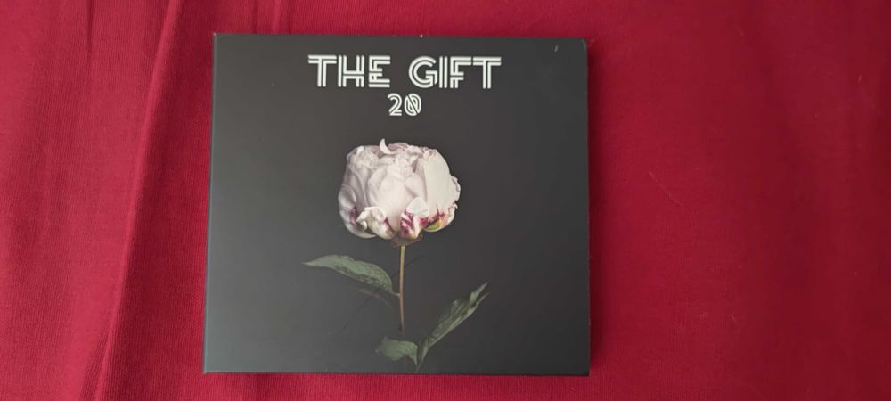 Cds de Música, em excelente estado.