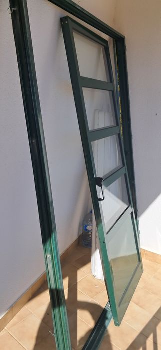 Janela/Portada Alumínio Verde
